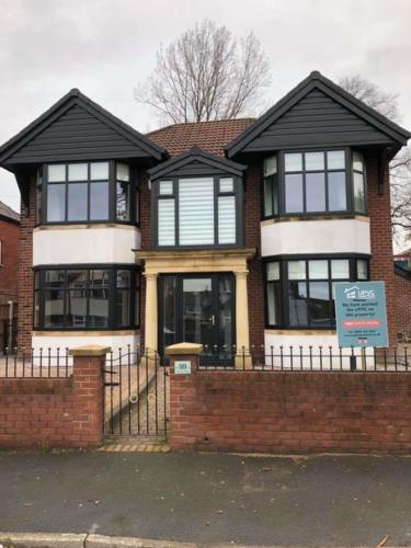 How much does UPVC Window Spraying cost